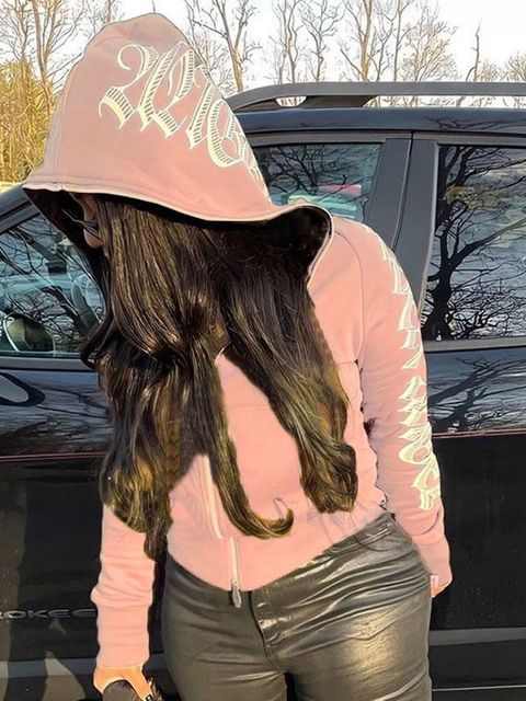 Sudadera con Capucha Monocromá - Monochrome Suit Set reseña y precio