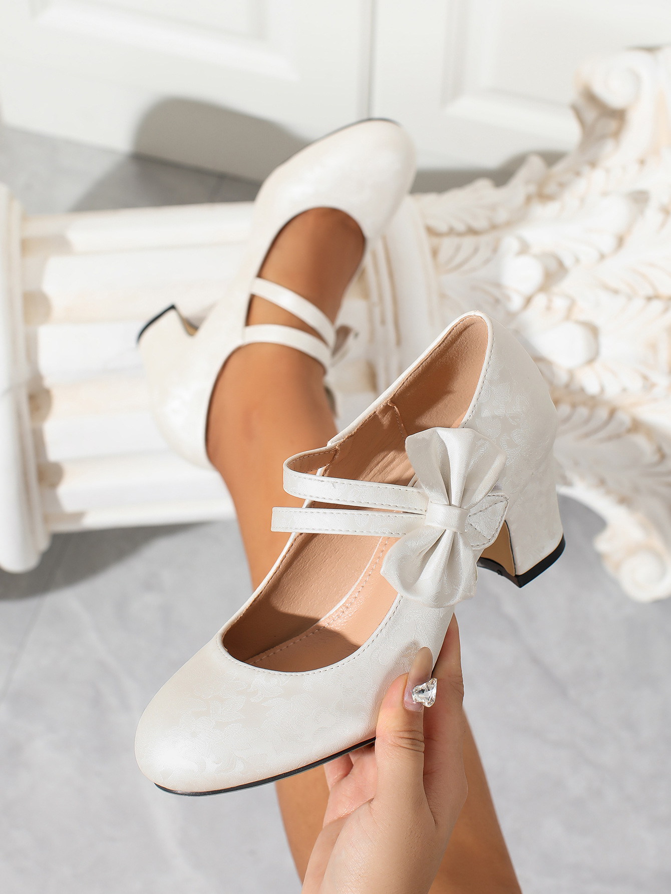 Zapatos de mujer de talla gran - Large Women'S Formal Wear reseña y precio