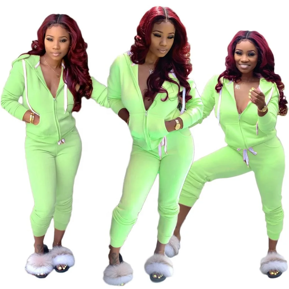 Traje deportivo de forro polar - Monochrome Suit Set reseña y precio