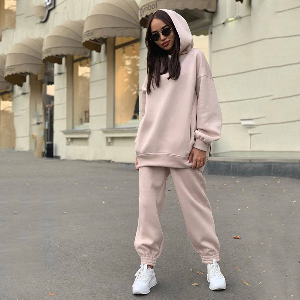 Conjunto de Sudadera con Capuc - Monochrome Suit Set reseña y precio